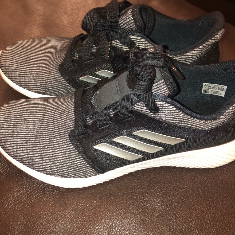 Adidas Lux 3 Running Shoes (BARELY WORN)